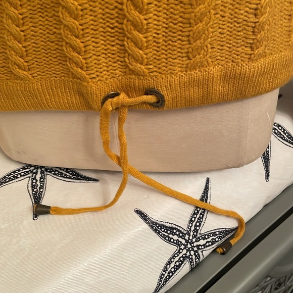 Brand new with tags DKNY sweater size xs - Picture 2 of 9